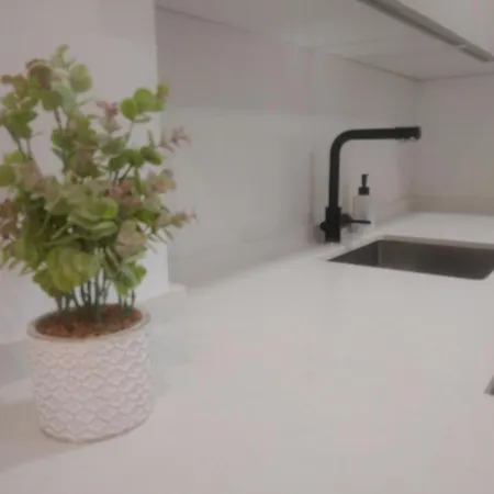 Piso Nuevo Con Piscina Cerca De Parque Familias Y Playa De Almería