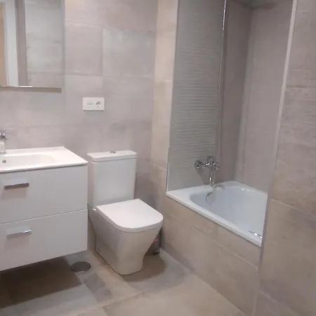 Appartement Piso Nuevo Con Piscina Cerca De Parque Familias Y Playa De *