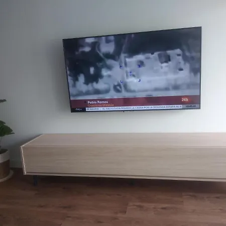 Piso Nuevo Con Piscina Cerca De Parque Familias Y Playa De Appartement Almería
