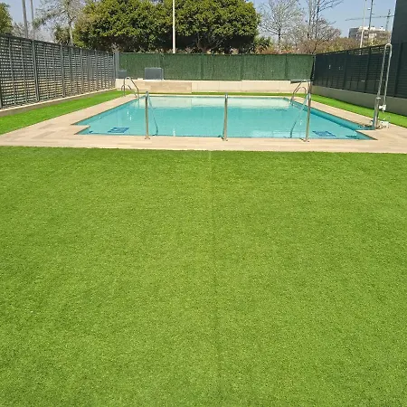 Piso Nuevo Con Piscina Cerca De Parque Familias Y Playa De Appartement Almería